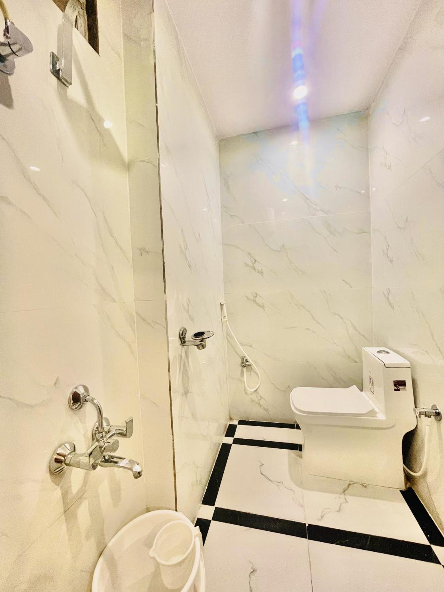 Hotel Eagle Grand Hyderabad Airport Zone Shamshabad Exterior foto